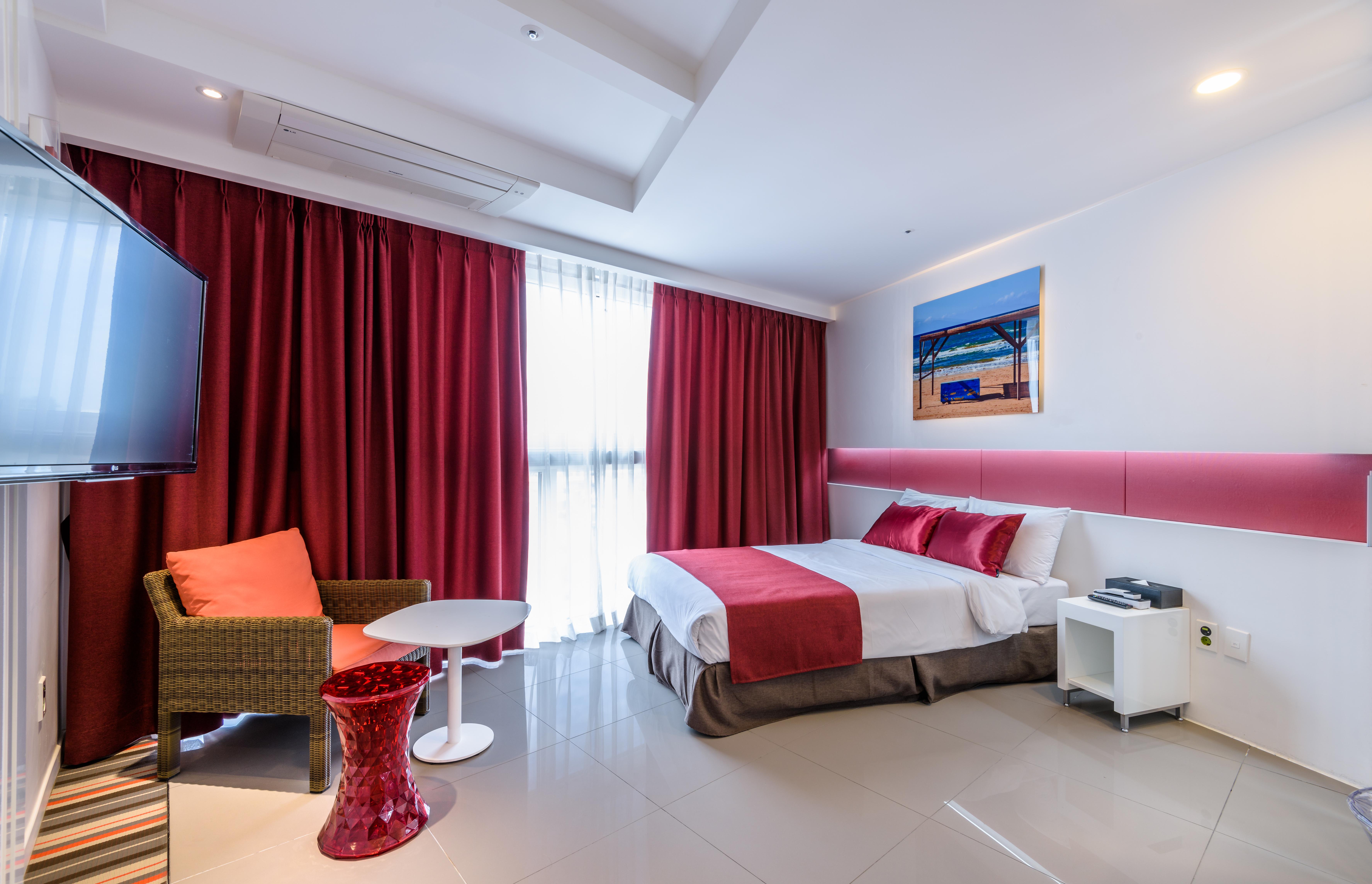 Aimi Jeju Beach Hotel Buitenkant foto