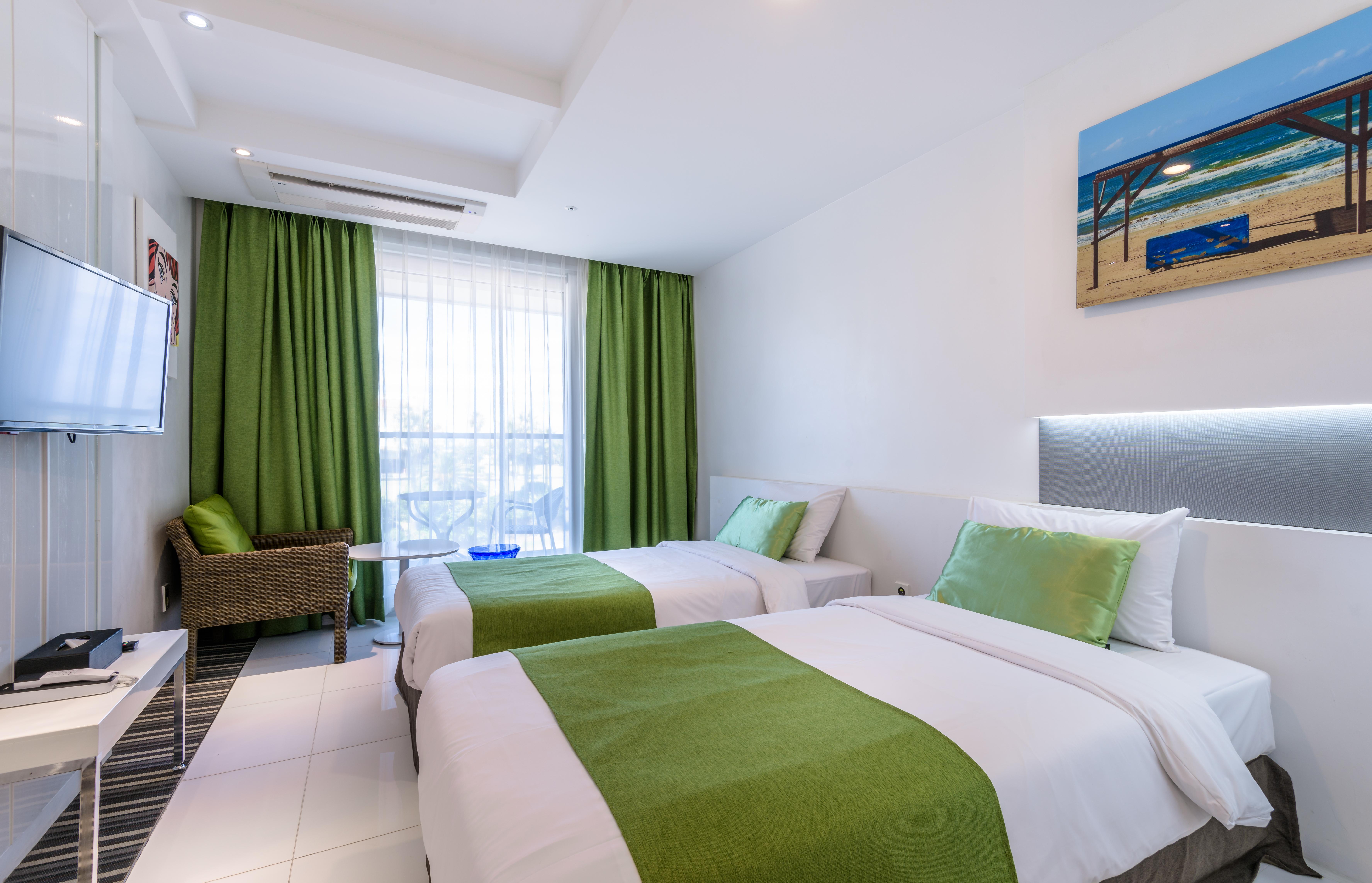 Aimi Jeju Beach Hotel Buitenkant foto