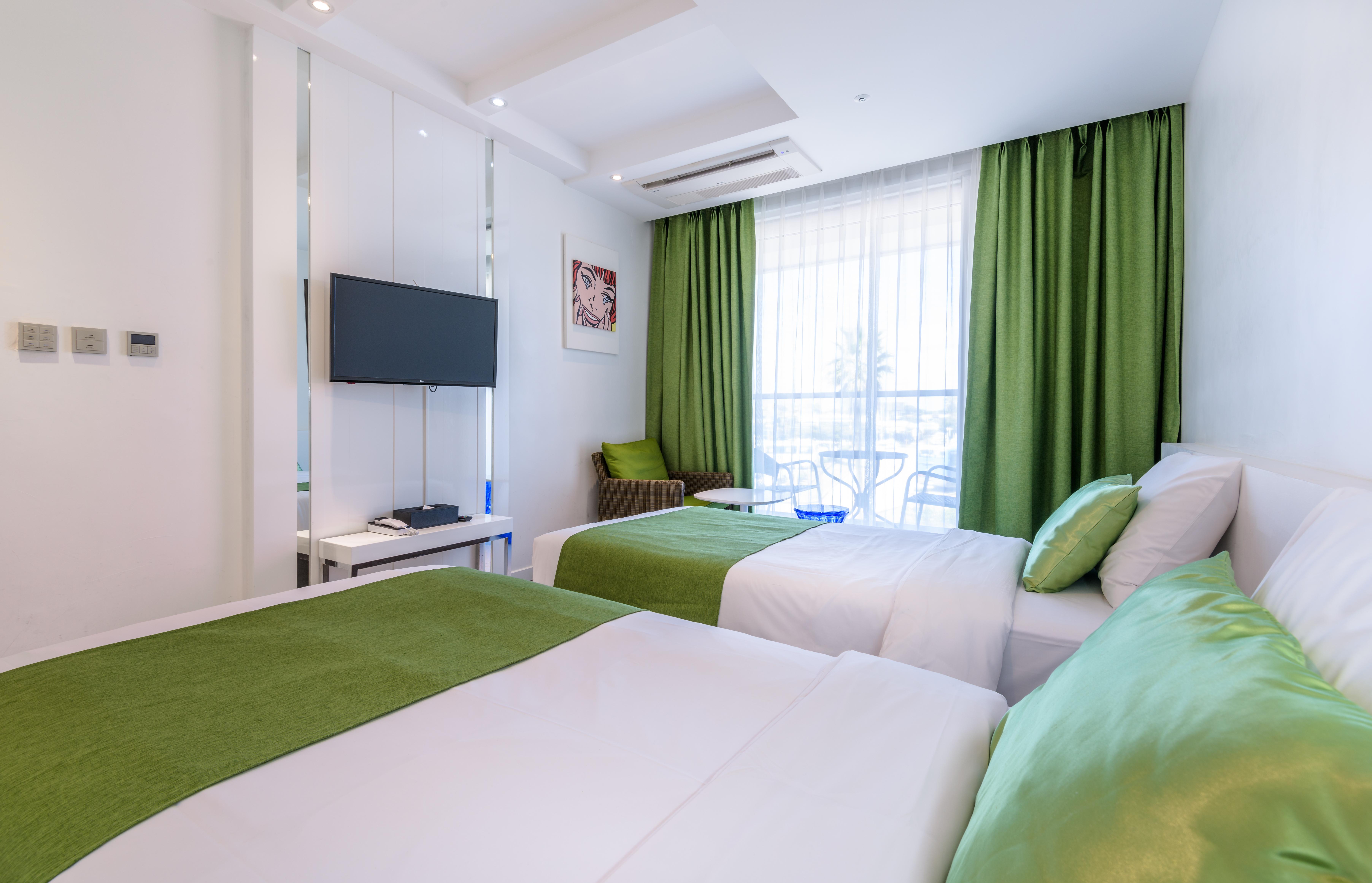 Aimi Jeju Beach Hotel Buitenkant foto