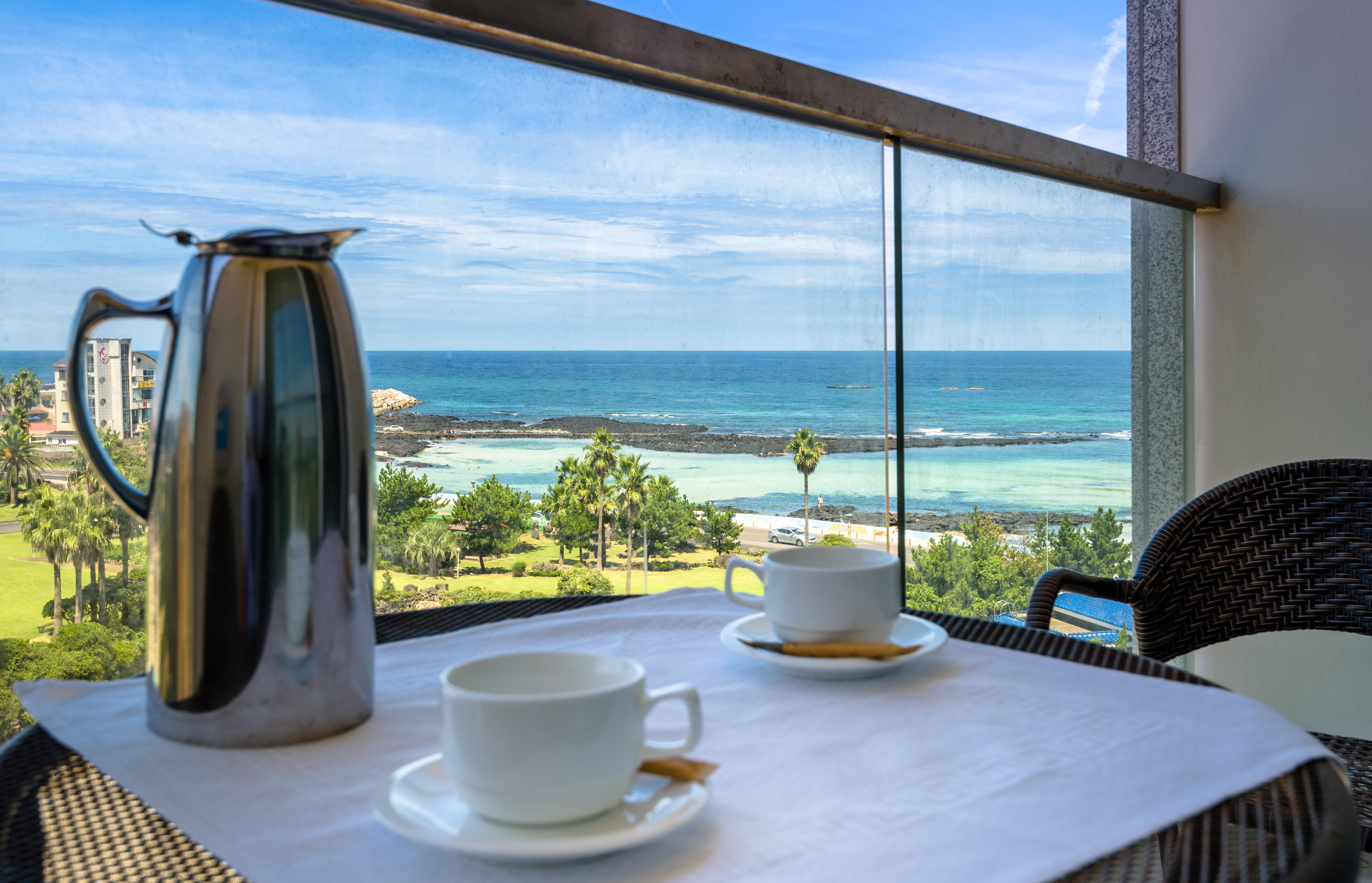 Aimi Jeju Beach Hotel Buitenkant foto
