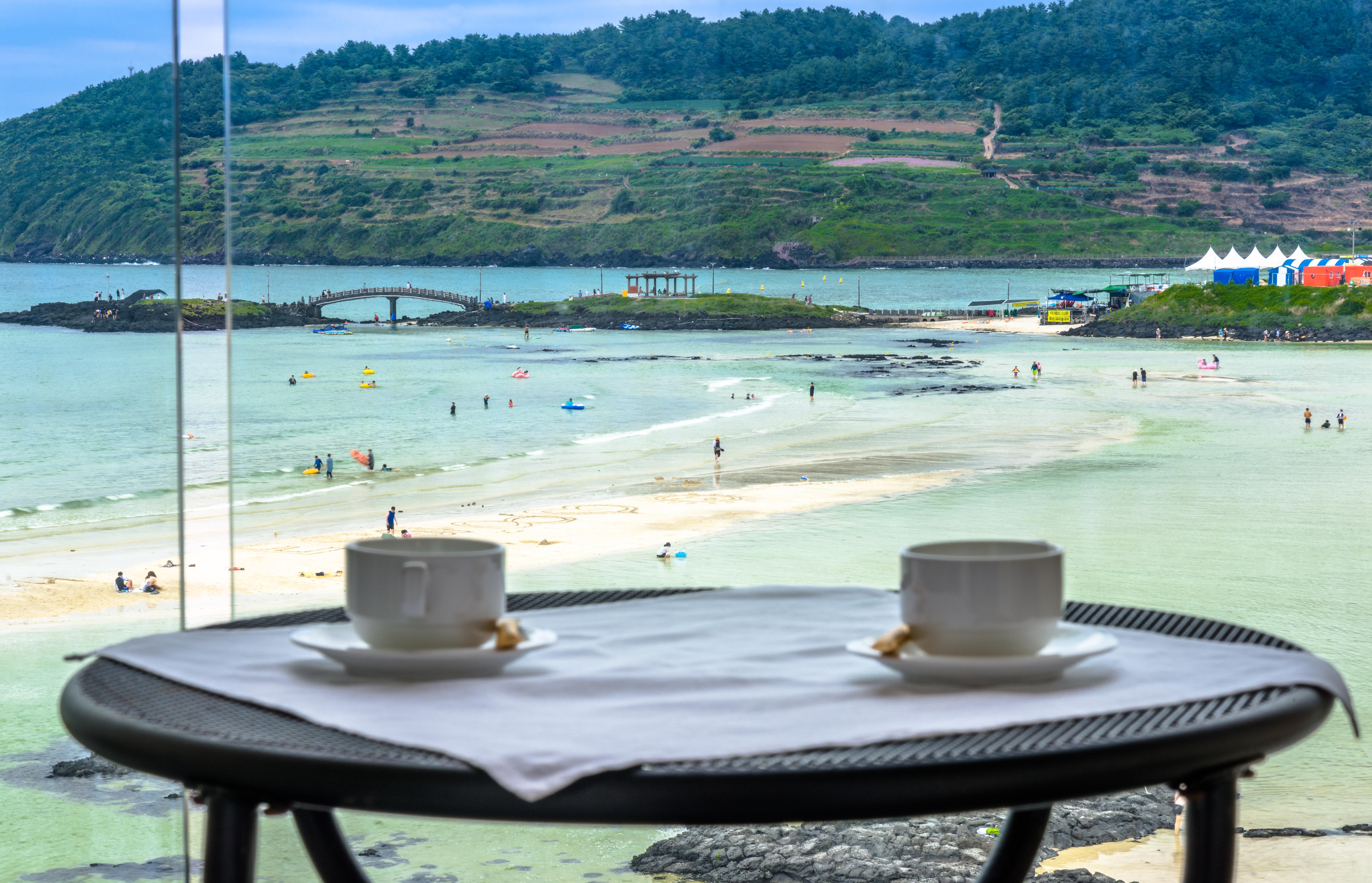 Aimi Jeju Beach Hotel Buitenkant foto