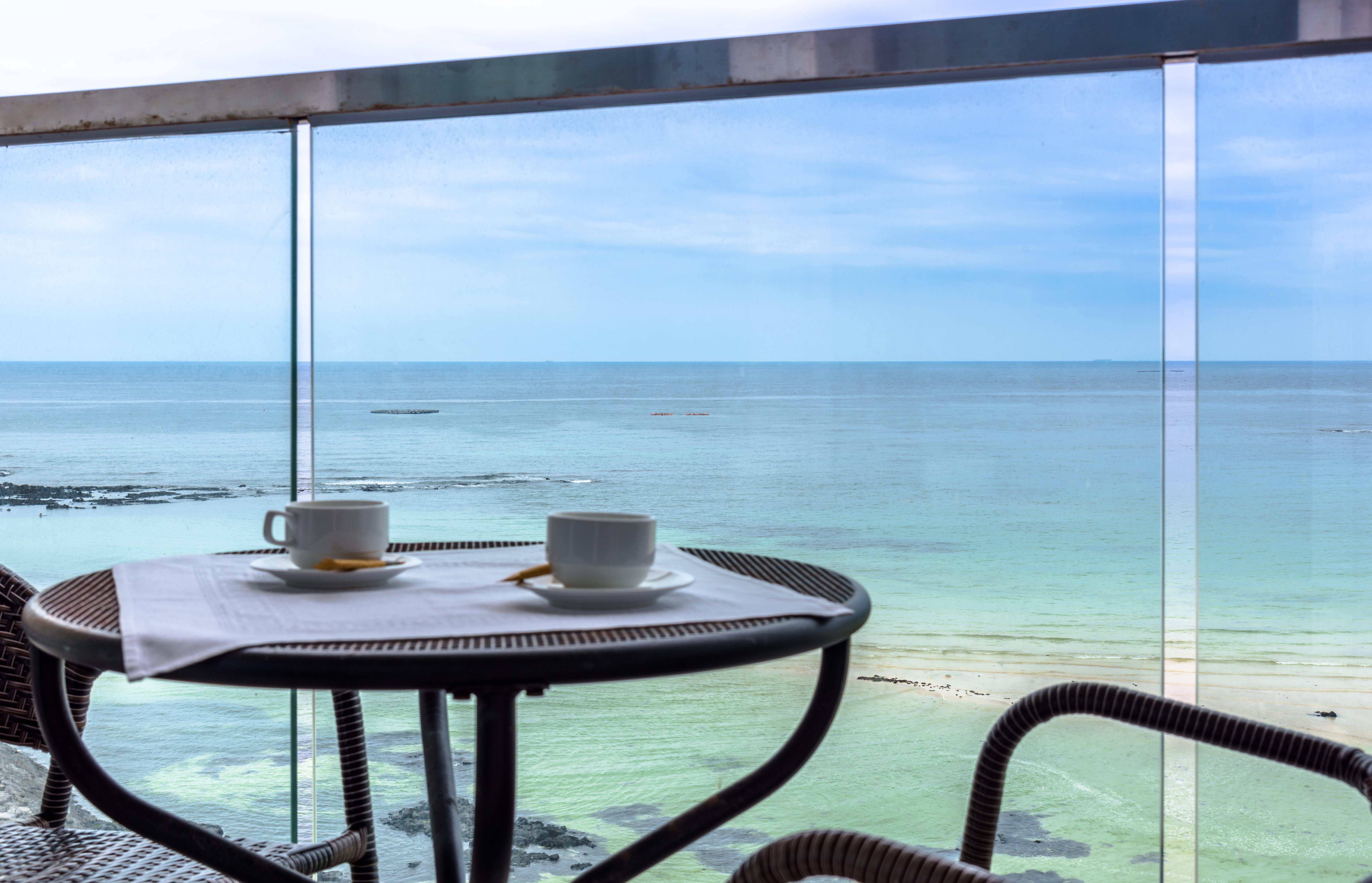Aimi Jeju Beach Hotel Buitenkant foto