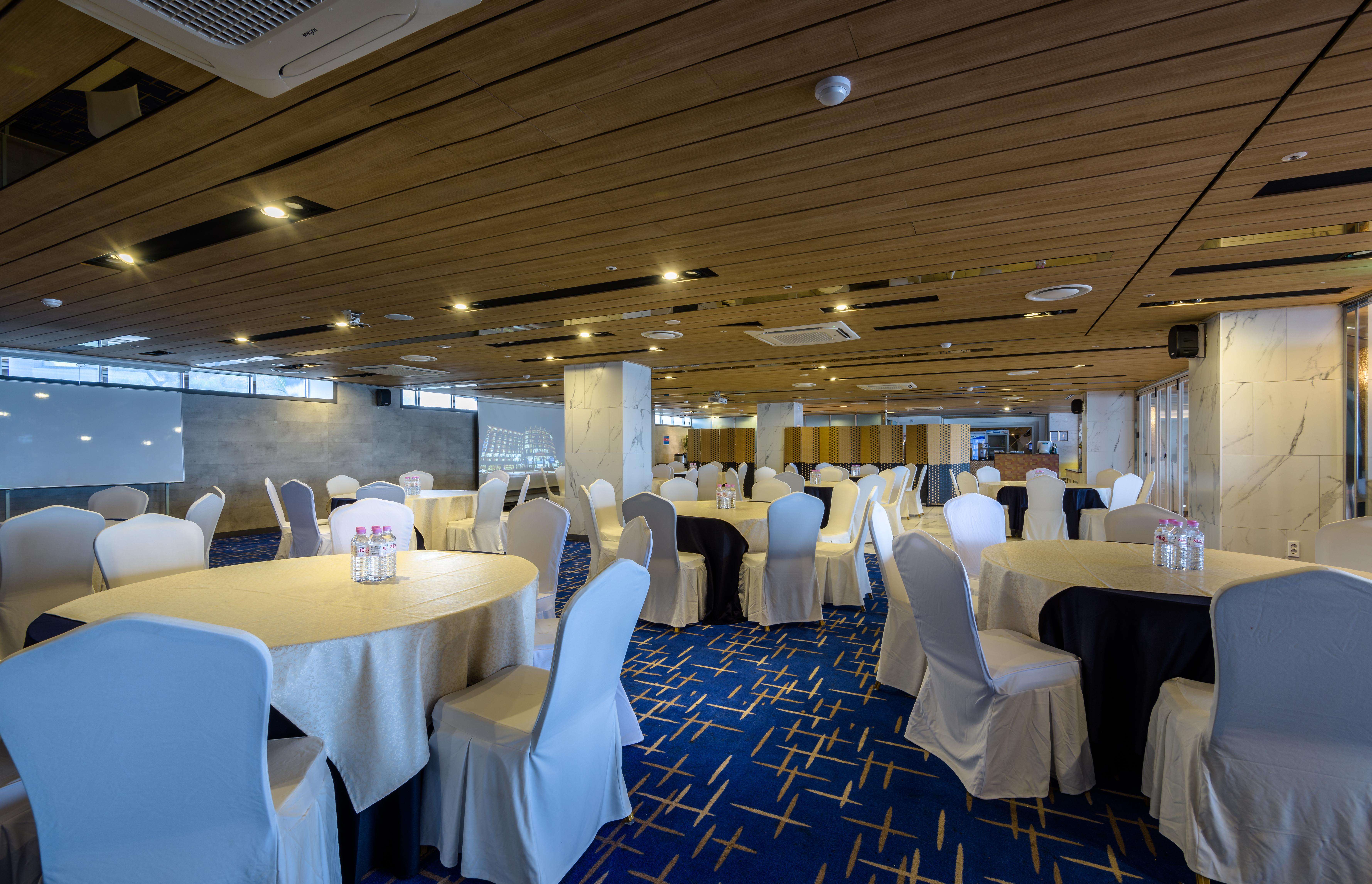 Aimi Jeju Beach Hotel Buitenkant foto
